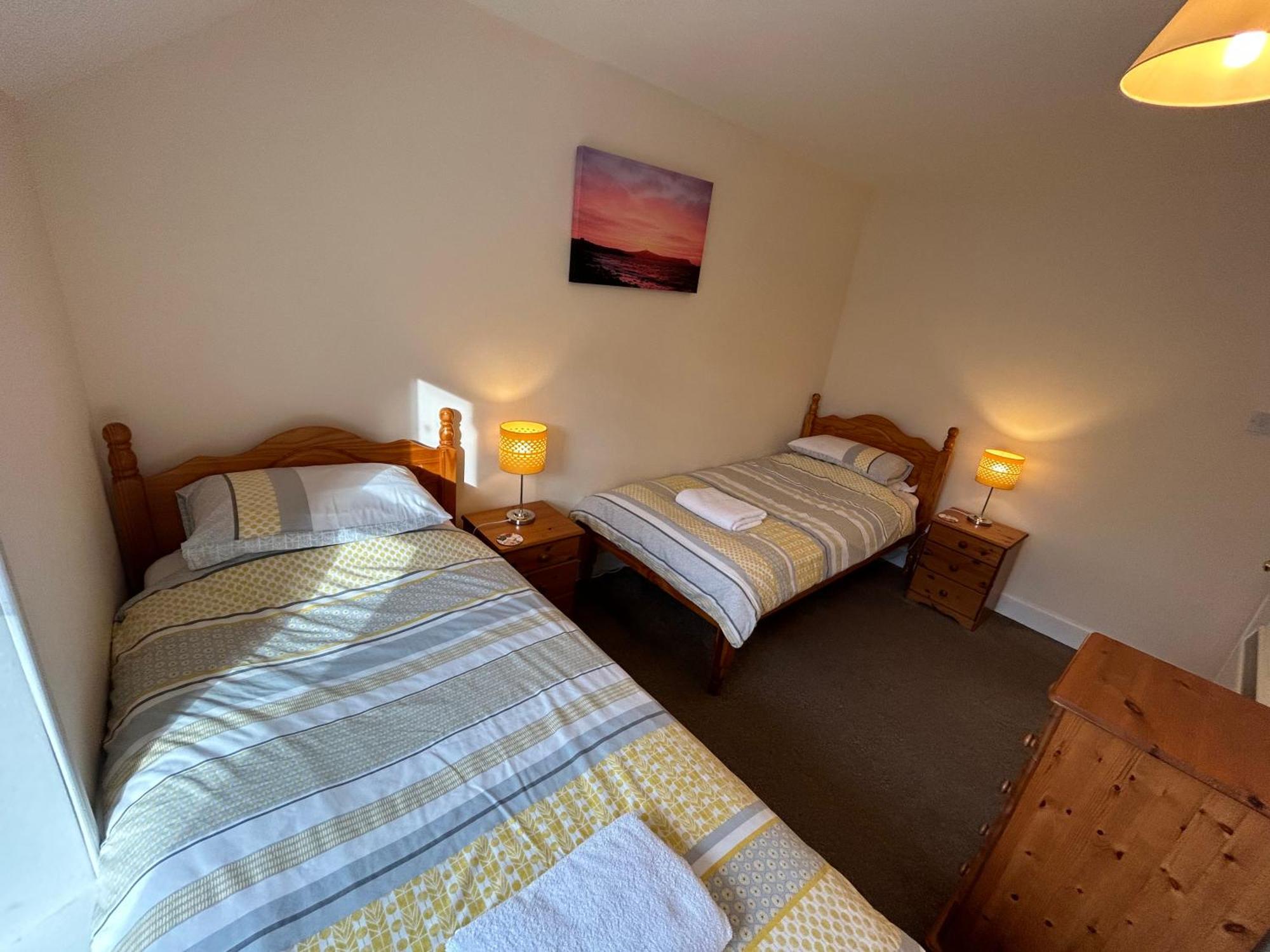 St Magnus Self Catering Lerwickアパートメント エクステリア 写真