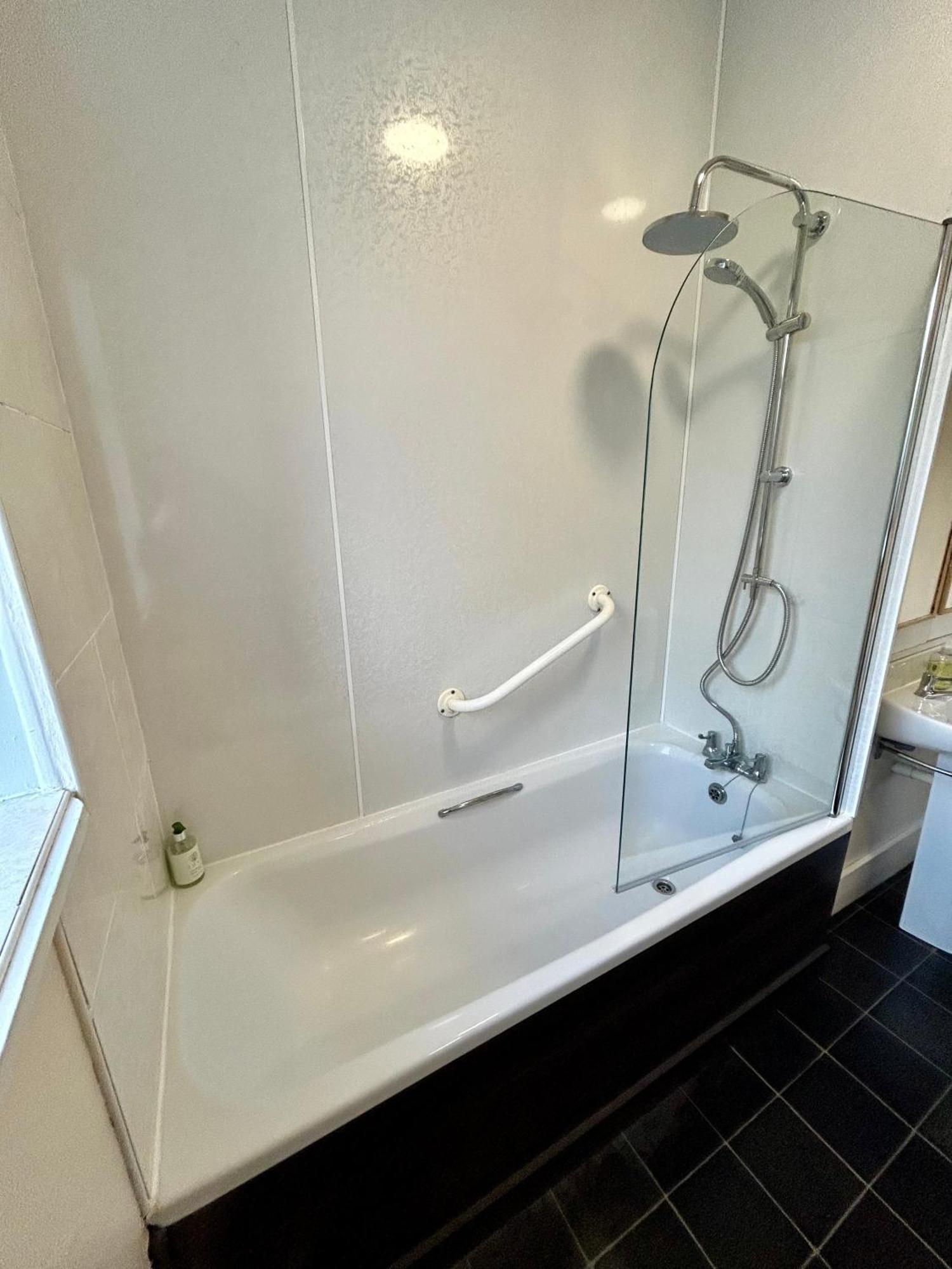 St Magnus Self Catering Lerwickアパートメント エクステリア 写真